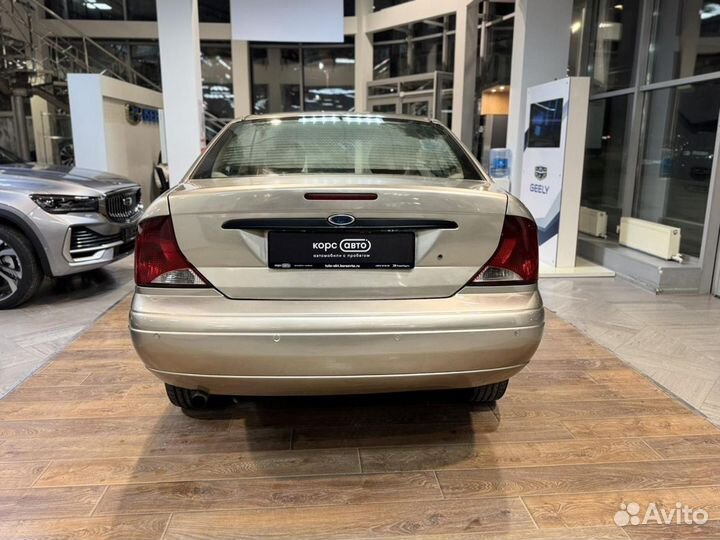 Ford Focus 2.0 AT, 2004, 128 238 км