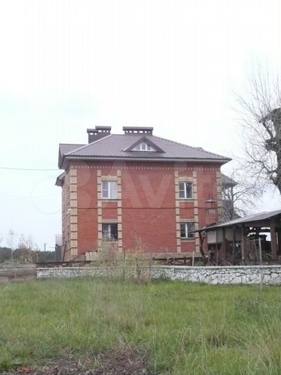 Дом 100 м² на участке 16 сот.