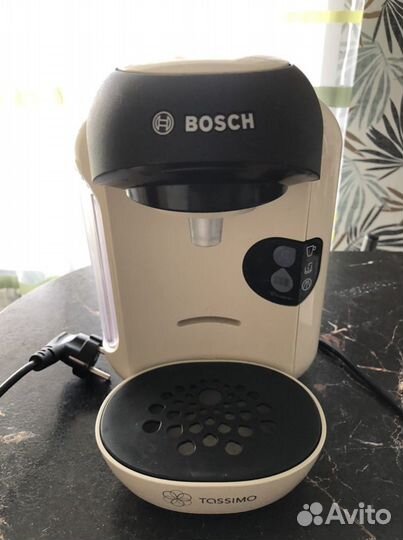 Капсульная кофемашина “bosch”