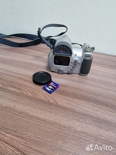 Циф Фотоаппарат Konica Minolta dimagez20