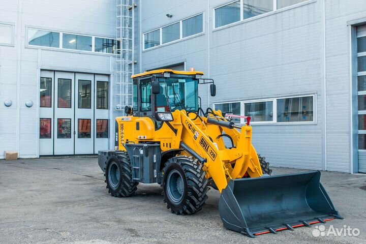 Фронтальный погрузчик Bull SL220, 2022