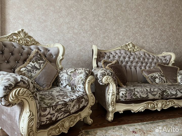 Диван и 2 кресла