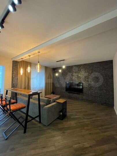 2-к. квартира, 76 м², 3/4 эт.