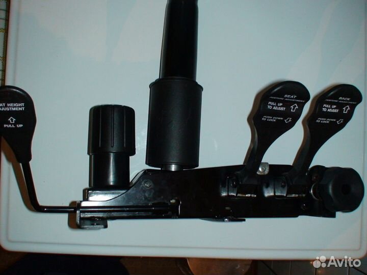 Газлифт для кресла крепежная база 90*150