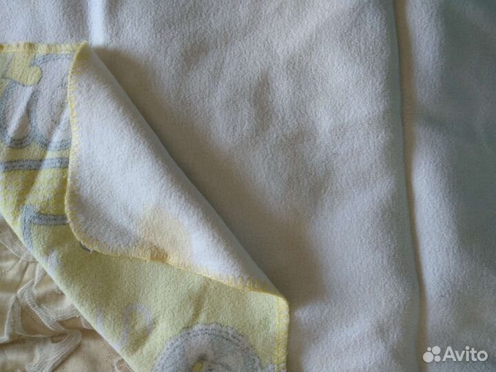 Одеяло, полотенце, кружевная пеленка