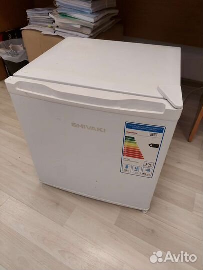 Маленький холодильник shivaki