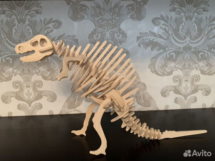 Сборная модель динозавр