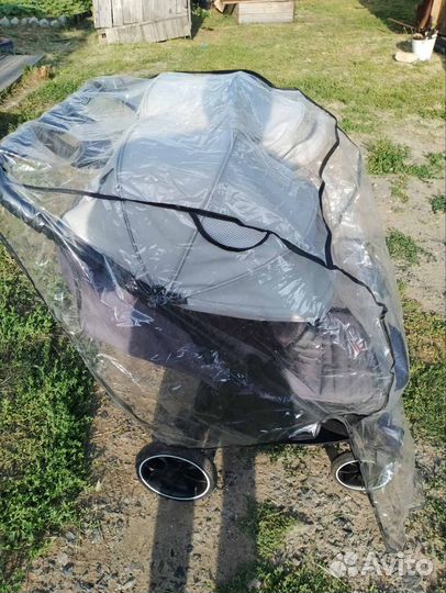 Коляска для двойни