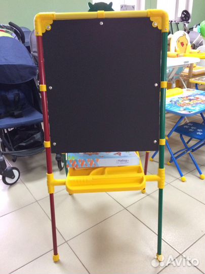 Мольберт Nika Kids растущий со счетами
