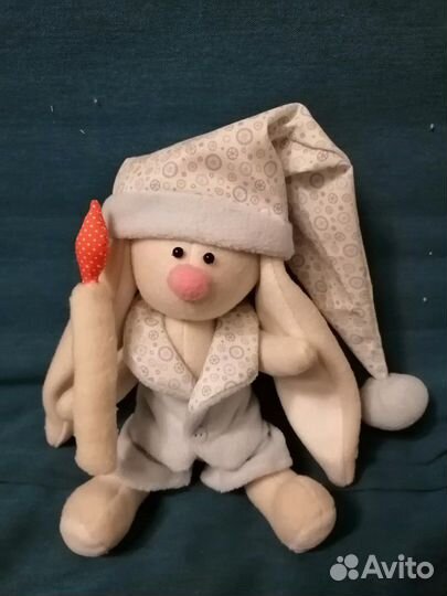 Интерьерный зайчик символ нового года (тильда)