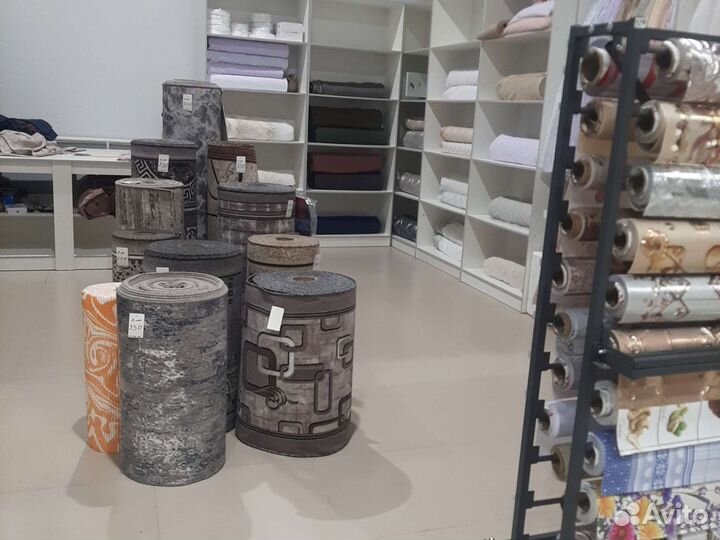 Ателье. Укороченные брюки. Шторы,ковры