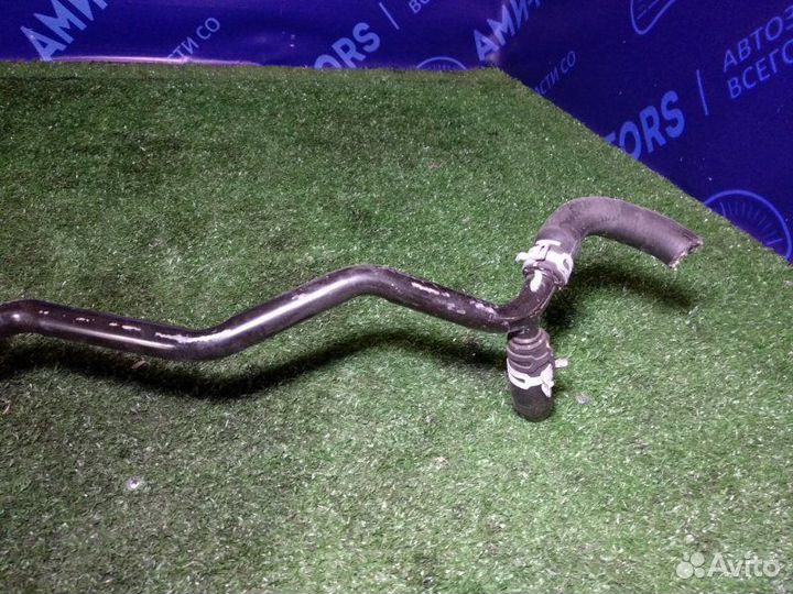 Трубка системы охлаждения Land Rover Range Rover