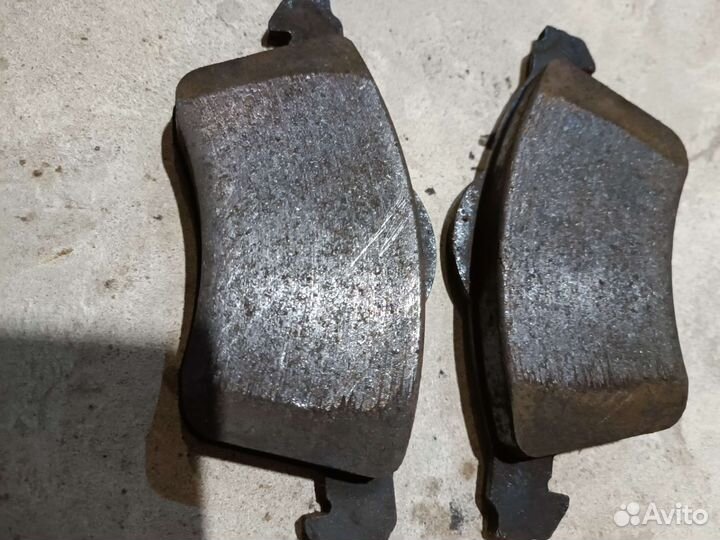 Колодки тормозные передние Фольксваген T4