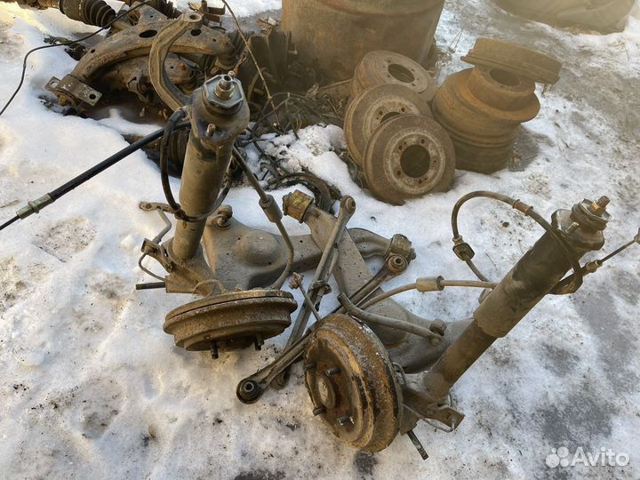 Задняя Подвеска suzuki swift 1998 год