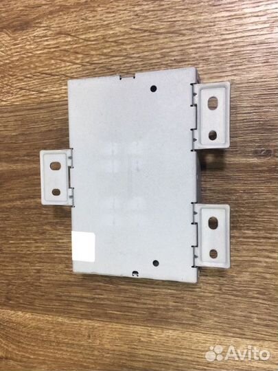 Блок управления магнитолой Mercedes E W212 3.5