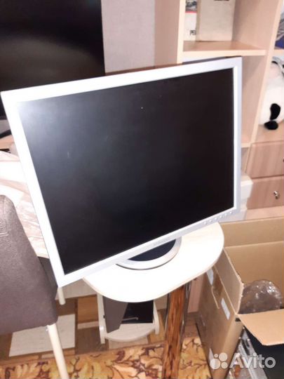 Монитор Samsung