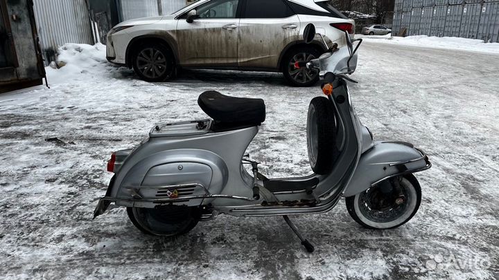 Vespa Primavera ET3