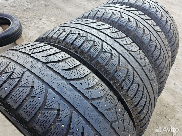 Bridgestone Ice Cruiser 7000 265/60 R18 114T