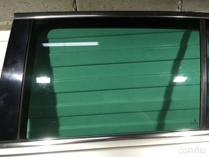 Стекло двери задней (Volkswagen Tiguan)