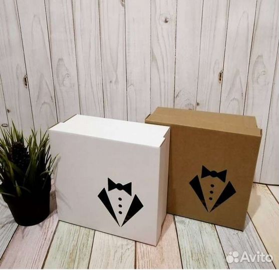 Коробка подарочная 25х25х10см