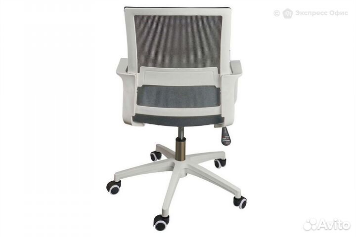 Кресло офисное Бит LB white