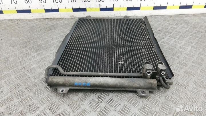 Радиатор кондиционера (конденсер) Volkswagen Passa