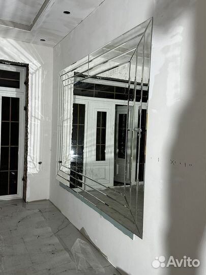 Зеркало на заказ