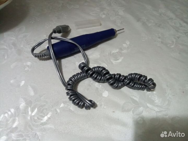 Машинка для обработки ногтей