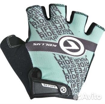 Крылья велосипедные разных размеров. Аксессуары