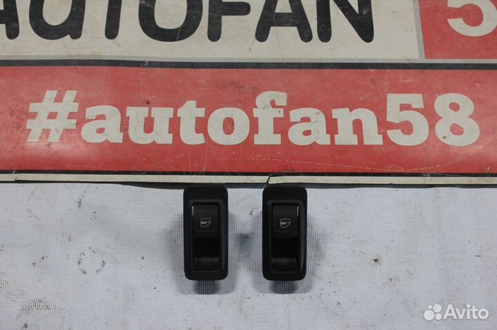 Кнопка стеклоподъемника Volkswagen T5 Т6