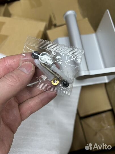 Держатель для туалетной бумаги