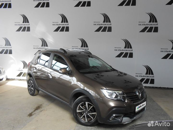 Renault Sandero Stepway 1.6 МТ, 2019, 124 000 км
