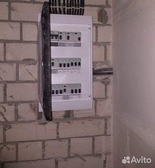 Электрик, Электромонтажные работы