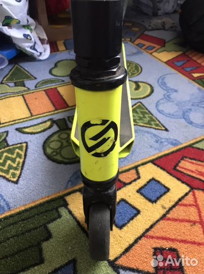 Трюковой самокат Oxelo Mf One