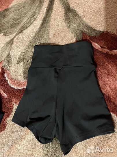 Шорты спортивные женские