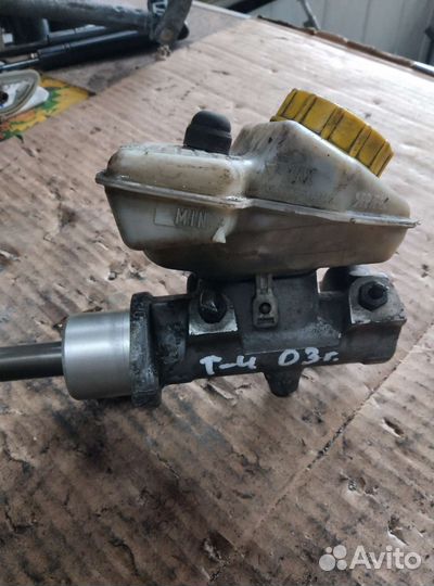 Главный тормозной цилиндр фольксваген т4