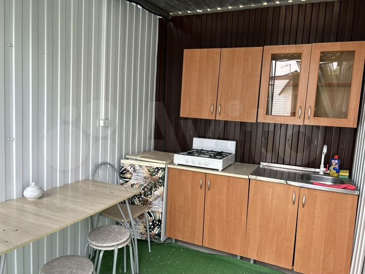 Дом 30 м² на участке 1 сот.