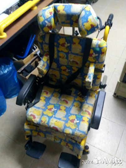 Коляска для детей с дцп