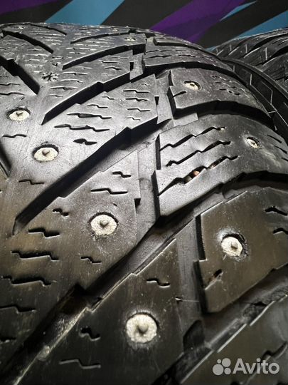 Nokian Tyres Hakkapeliitta 10 235/60 R18