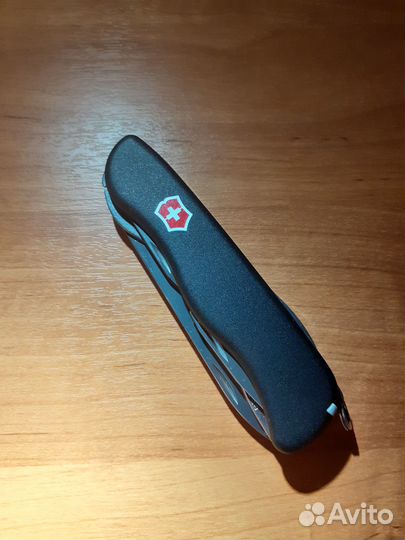 Нож Victorinox Picknicker
