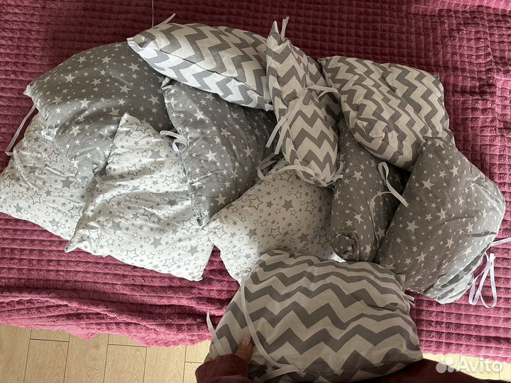 Бортики на кроватку