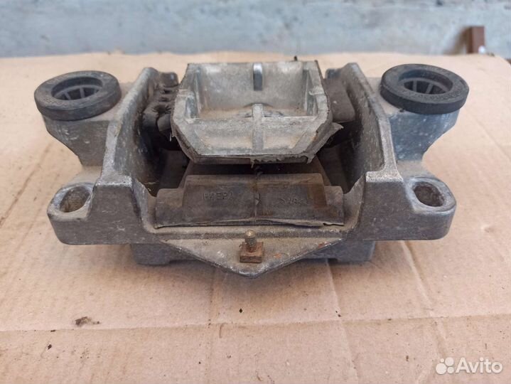 Опора двигателя Форд Мондео 3