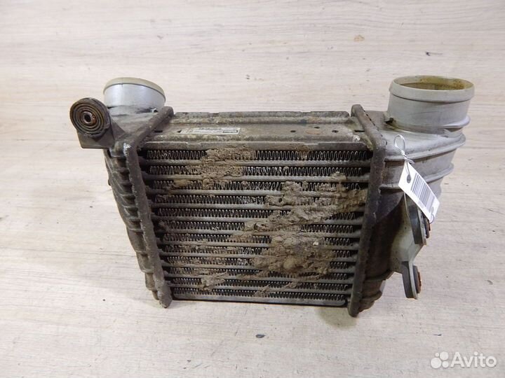 Интеркулер Audi TT 8N