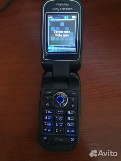 Sony Ericsson Z710i