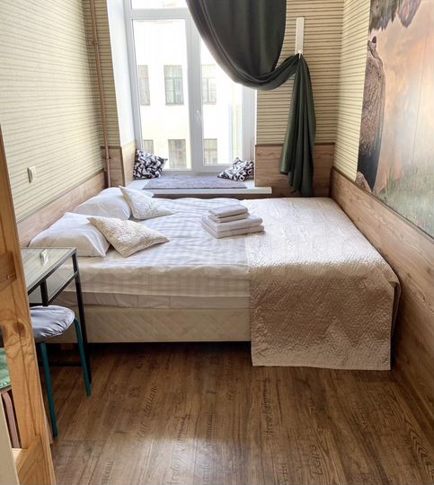 Комната 10 м² в > 9-к., 5/6 эт.