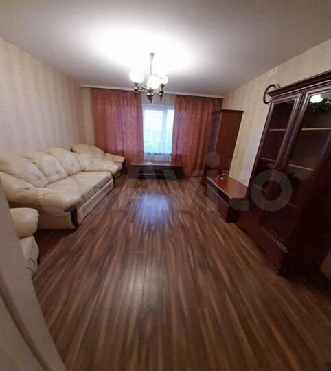3-к. квартира, 70 м², 1/9 эт.