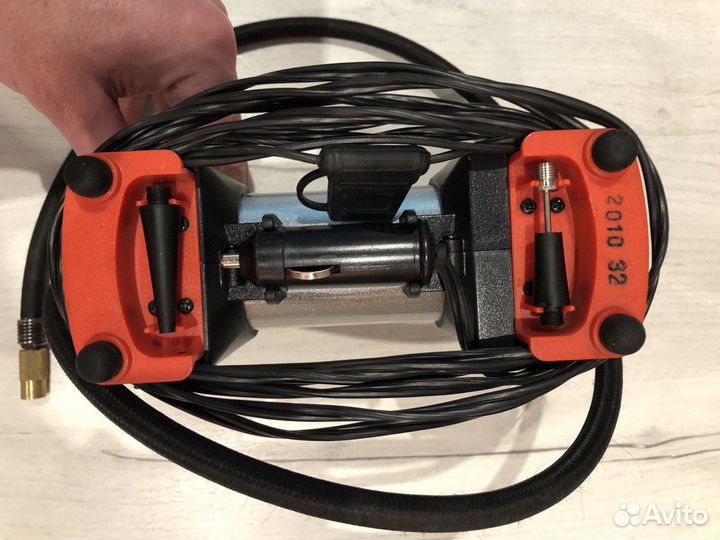 Компрессор автомобильный Беркут R14