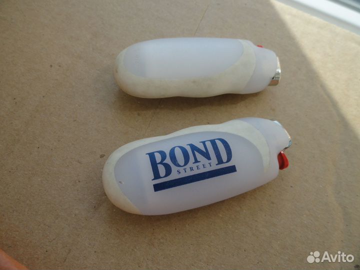 Bond футляры для Bic. выпуск 90-ые. 2 шт