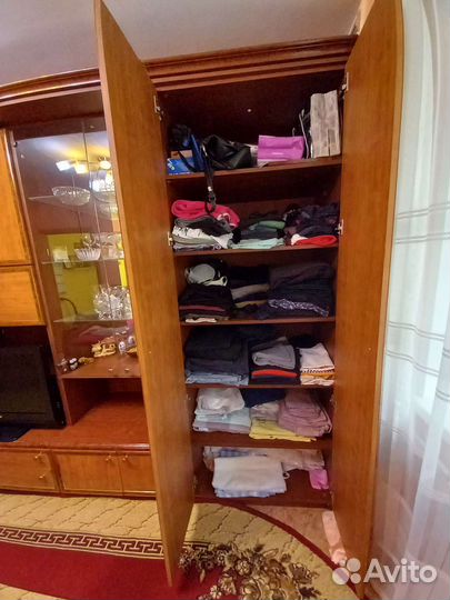 Стенка в гостиную бу