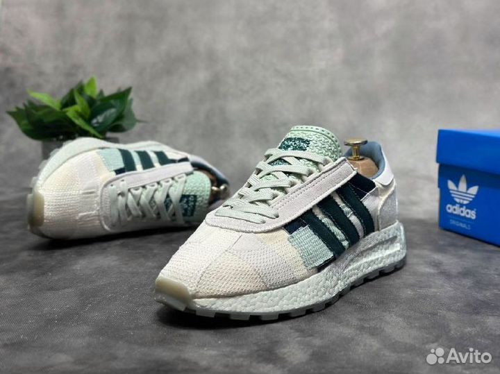 Adidas retropy E5 сер-зеленые разм. 45